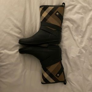 Burberry rain boots